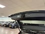 Volvo V60 B4 Aut. Business Edition | Trekhaak | Pine Grey! | Adaptieve Cruise Control | Stoel en Stuurwielverwarming | Parkeercamera | Pilot Assist | BLIS Dode Hoek Detectie | Lederen bekleding | Zitting verlenging voorstoelen | 17 Inch | Keyless Drive | Privacy Glass | 4-Voudig verstelbare lendesteun elektrisch | Parkeersensoren voor+achter | Elektrisch bedienbare achterklep | Draadloos telefoon opladen | DAB Radio | Apple Carplay/Android Auto | Climate Control L+R | Volvo On Call met mobiele App functie | Pine Grey Metallic |
