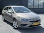 Opel Astra Sports Tourer 1.4 Online Edition 1e Eigenaar,Carplay,Navi,Trekhaak,Clima,Cruise,150pk,Rijstrooksensor,6 Bak,Elekt.Stoelen,Lm velgen,Dealer Onderhouden,Apk tot 04-2027