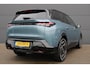 Peugeot e-5008 GT Exclusive 73 kWh | Panorama/schuifdak | Lederen bekleding | Massage | 20 Inch LMV | Fase 3 laden |