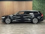 Volvo V60 T8 AWD Recharge Plus Bright | Schuifdak | Trekhaak | 455pk | Adaptieve Cruise Control | Stoelverwarming voor+achter | Stuurwielverwarming | Full LED Meesturende koplampen | Pilot Assist | BLIS Dode Hoek Detectie | Parkeercamera | Elektrische voorstoelen geheugen | Lederen bekleding | Zitting verlenging voorstoelen | 18 Inch | Google Infotainment | Keyless Drive | Parkeersensoren voor+achter | Privacy Glass | Elektrisch bedienbare achterklep | DAB Radio | Apple Carplay/Android Auto | Volvo On Call met mobiele App functie | Onyx Black Metallic |