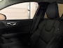 Volvo V60 T8 AWD Recharge Plus Bright | Schuifdak | Trekhaak | 455pk | Adaptieve Cruise Control | Stoelverwarming voor+achter | Stuurwielverwarming | Full LED Meesturende koplampen | Pilot Assist | BLIS Dode Hoek Detectie | Parkeercamera | Elektrische voorstoelen geheugen | Lederen bekleding | Zitting verlenging voorstoelen | 18 Inch | Google Infotainment | Keyless Drive | Parkeersensoren voor+achter | Privacy Glass | Elektrisch bedienbare achterklep | DAB Radio | Apple Carplay/Android Auto | Volvo On Call met mobiele App functie | Onyx Black Metallic |