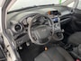 Kia Carens 2.0 CVVT X-TRA / Trekhaak / Airco / Bluetooth / APK 09-05-2027.