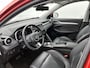 MG MG ZS EV Long Range Luxury 70 kWh Privacy Glass | Garantie t/m 7-2029 | Panoramadak | 3-Fase Laden | Navi | Carplay / Android