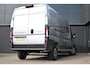 Peugeot e-Boxer 3.5t L3H2 Zwaar 110 kWh | Navigatie | Achteruitrijcamera | Climate Control | Cruise Control | !!