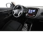Mitsubishi Outlander 2.4 PHEV Instyle | PU34678 |