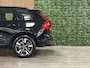 Volvo XC60 T6 AWD Recharge Plus Dark | MY26 Facelift | Schuifdak | Trekhaak | 360° Camera | | Head-Up Display | Harman Kardon | All Season banden |Adaptieve Cruise Control | Stoelverwarming voor+achter | Stuurwielverwarming | Pilot Assist | BLIS Dode Hoek Detectie | 19 Inch | Elektrische voorstoelen geheugen | Quilted Nordico bekleding | Zitting verlenging voorstoelen | Google Infotainment | Keyless Drive | Parkeersensoren voor+achter | Elektrisch bedienbare achterklep | DAB Radio | Apple Carplay/Android Auto | Draadloos telefoon opladen | Volvo On Call met mobiele App functie | Onyx Black Metallic |