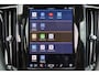 Volvo XC60 T6 Recharge AWD Plus Dark - Panorama/schuifdak - IntelliSafe Assist & Surround - 360º Camera - Harman/Kardon audio - Adaptieve LED koplampen - Verwarmde voorstoelen, stuur & achterbank - Parkeersensoren voor & achter - Elektr. bedienb. voorstoelen met geheugen - Draadloze tel. lader - Extra getint glas - 19' LMV