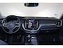 Volvo XC60 T6 Recharge AWD Plus Dark - Panorama/schuifdak - IntelliSafe Assist & Surround - 360º Camera - Harman/Kardon audio - Adaptieve LED koplampen - Verwarmde voorstoelen, stuur & achterbank - Parkeersensoren voor & achter - Elektr. bedienb. voorstoelen met geheugen - Draadloze tel. lader - Extra getint glas - 19' LMV