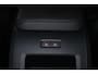 Volvo XC60 T6 Recharge AWD Plus Dark - Panorama/schuifdak - IntelliSafe Assist & Surround - 360º Camera - Harman/Kardon audio - Adaptieve LED koplampen - Verwarmde voorstoelen, stuur & achterbank - Parkeersensoren voor & achter - Elektr. bedienb. voorstoelen met geheugen - Draadloze tel. lader - Extra getint glas - 19' LMV