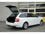 Skoda Octavia Combi 1.0 TSI Style Business Edition BJ2020 Lmv | Led V+A | Pdc | Trekhaak | App-Connect | Navi | Climate control | Cruise control | Extra getint glas