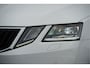 Skoda Octavia Combi 1.0 TSI Style Business Edition BJ2020 Lmv | Led V+A | Pdc | Trekhaak | App-Connect | Navi | Climate control | Cruise control | Extra getint glas