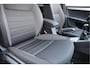 Skoda Octavia Combi 1.0 TSI Style Business Edition BJ2020 Lmv | Led V+A | Pdc | Trekhaak | App-Connect | Navi | Climate control | Cruise control | Extra getint glas