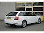 Skoda Octavia Combi 1.0 TSI Style Business Edition BJ2020 Lmv | Led V+A | Pdc | Trekhaak | App-Connect | Navi | Climate control | Cruise control | Extra getint glas