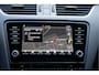 Skoda Octavia Combi 1.0 TSI Style Business Edition BJ2020 Lmv | Led V+A | Pdc | Trekhaak | App-Connect | Navi | Climate control | Cruise control | Extra getint glas
