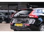Volvo V40 2.0 T2 Momentum|N.A.P.|Uniek!|Trekhaak|Origineel NL|Clima|Cruise