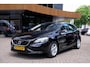 Volvo V40 2.0 T2 Momentum|N.A.P.|Uniek!|Trekhaak|Origineel NL|Clima|Cruise