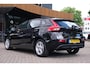 Volvo V40 2.0 T2 Momentum|N.A.P.|Uniek!|Trekhaak|Origineel NL|Clima|Cruise