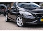 Volvo V40 2.0 T2 Momentum|N.A.P.|Uniek!|Trekhaak|Origineel NL|Clima|Cruise