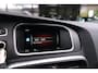 Volvo V40 2.0 T2 Momentum|N.A.P.|Uniek!|Trekhaak|Origineel NL|Clima|Cruise