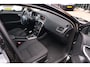 Volvo V40 2.0 T2 Momentum|N.A.P.|Uniek!|Trekhaak|Origineel NL|Clima|Cruise