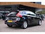 Volvo V40 2.0 T2 Momentum|N.A.P.|Uniek!|Trekhaak|Origineel NL|Clima|Cruise