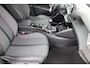 Peugeot 2008 1.2 PureTech Allure Pack | Navigatie | Camera | Trekhaak | NL auto | Apple carplay | Keyless | Bluetooth | Parelmoer |