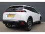 Peugeot 2008 1.2 PureTech Allure Pack | Navigatie | Camera | Trekhaak | NL auto | Apple carplay | Keyless | Bluetooth | Parelmoer |