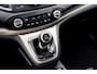 Honda CR-V 2.0 4WD Comfort | Afneembare Trekhaak | Dealeronderhouden | Achteruitrijcamera | Parkeersensoren V / A | 1600 kg aanhanggewicht | Cruise control