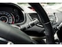 Honda CR-V 2.0 4WD Comfort | Afneembare Trekhaak | Dealeronderhouden | Achteruitrijcamera | Parkeersensoren V / A | 1600 kg aanhanggewicht | Cruise control