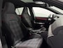 Volkswagen Golf 2.0 TSI GTI - Pano / Carplay / Dodehoek / Lane assist