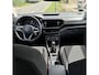 Volkswagen T-Cross 1.0 TSI Life Navigatie - Sportvelgen - Verwarmde stoelen