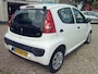 Peugeot 107 1.0-12V Accent