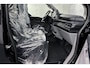 Ford Custom E-Custom 320 L2 Limited | 2x schuifdeur | 3-zitplaatsen | Stoelverwarming