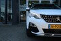 Peugeot 3008 1.2 PureTech, Stoelverwarming, CarPlay/Android, All-Season, Trekhaak etc.