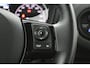 Toyota Yaris 1.5 Hybrid Dynamic | Climate control | Cruise control | Parkeercamera | Keyless |