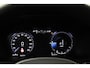 Volvo V60 2.0 T6 Plug-in hybrid AWD Plus Dark | Panoramadak | 20 inch | Trekhaak | Camera | Stoelgeheugen
