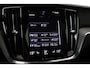 Volvo V60 2.0 T6 Plug-in hybrid AWD Plus Dark | Panoramadak | 20 inch | Trekhaak | Camera | Stoelgeheugen