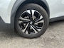 Peugeot 2008 1.2 PureTech GT // ADAPT. CRUISE // // SCHUIF-KANTELDAK // CAMERA+SENSOREN // FULL LED // STOELVERWARMING //