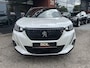 Peugeot 2008 1.2 PureTech GT // ADAPT. CRUISE // // SCHUIF-KANTELDAK // CAMERA+SENSOREN // FULL LED // STOELVERWARMING //