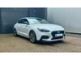 Hyundai i30 Fastback 1.4 T-GDI N Line 140pk LED / PDC / Cuise / Lane / '18'