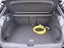 Volkswagen ID.3 Pro Business 58 kWh | Camera | Navigatie | Stuur-/ Stoelverwarming | 19" |