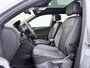 Volkswagen Tiguan Allspace 1.5 TSI R-Line 7 Persoons | Pano dak | Camera | Elek Achterklep | Navigatie | Stoelverwarming | 20" |