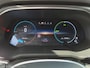 Renault Zoe R135 Intens 52 kWh / SOH 94% / Koop accu / dealer onderhouden / CCS Snelladen / Achteruitrijcamera / Cruise control / Apple Carplay Android Auto / Warmtepomp / Parkeersensoren voor en achter /