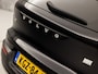 Volvo XC40 1.5 T4 Recharge Inscription Black Sport 211Pk Automaat (APPLE CARPLAY, GROOT NAVI, STUUR/STOELVERWARMING, LEDER, SPORTSTOELEN, CAMERA, GETINT GLAS, KEYLESS, ELEK ACHTERKLEP, NIEUWSTAAT)