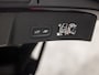 Volvo XC40 1.5 T4 Recharge Inscription 211Pk Automaat (APPLE CARPLAY, GROOT NAVI, STUUR/STOELVERWARMING, LEDER, SPORTSTOELEN, CAMERA, GETINT GLAS, KEYLESS, ELEK ACHTERKLEP, NIEUWSTAAT)
