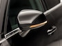 Volvo XC40 1.5 T4 Recharge Inscription 211Pk Automaat (APPLE CARPLAY, GROOT NAVI, STUUR/STOELVERWARMING, LEDER, SPORTSTOELEN, CAMERA, GETINT GLAS, KEYLESS, ELEK ACHTERKLEP, NIEUWSTAAT)