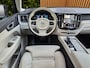 Volvo XC60 2.0 T8 Plug-in hybrid AWD R-Design | SOH 96% | Luchtvering | Trekhaak | HUD | Memory | Harman/Kardon