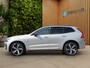 Volvo XC60 2.0 T6 AWD Recharge Ultimate Dark | Pilot Assist | Schuifdak | Memory | Harman/Kardon | Head-up display