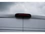 Peugeot Boxer 335 2.2 BlueHDi 140 L2H2 Premium in Topstaat |1e eigenaar |Camera |Cruise |Navi |140 pk |3500 KG |BPM vrij |Mooie camperbasis |Metallic lak |Parkeersensoren |EURO6D