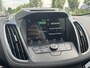 Ford Kuga 1.5 EcoBoost ST Line 150pk/110kW 6-bak | Panodak | Trekhaak | Elek. achterklep | Bi-Xenon | etc. etc.